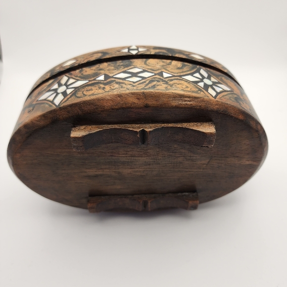 Antique Lacquered Wooden Carved Motif Chinese Design Decor Art Trinket Box - Picture 2 of 8